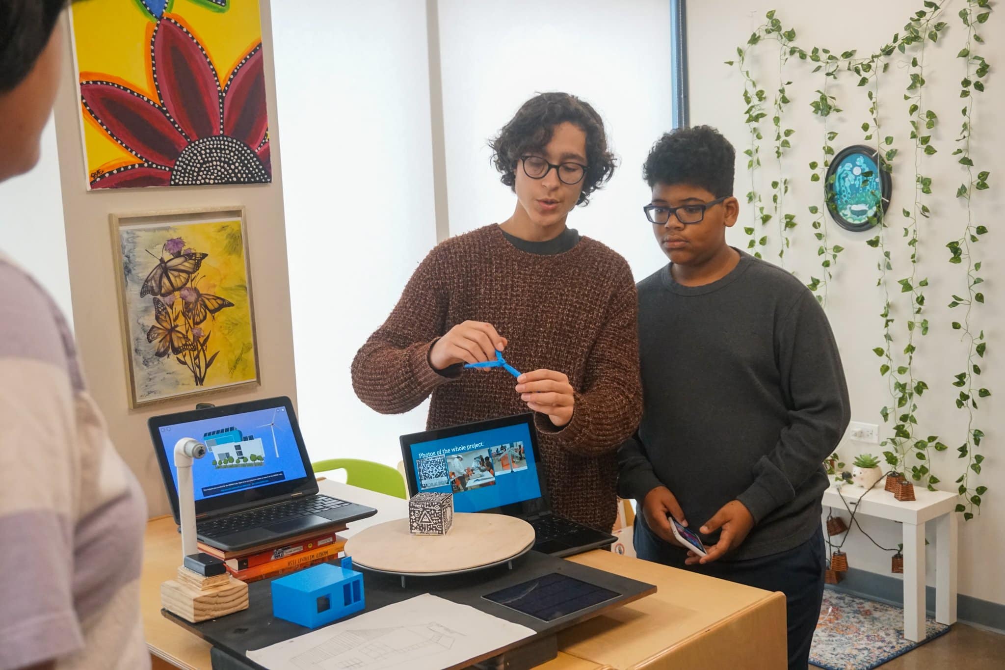 Nov 18, 2022 Middle School Demo Day-31