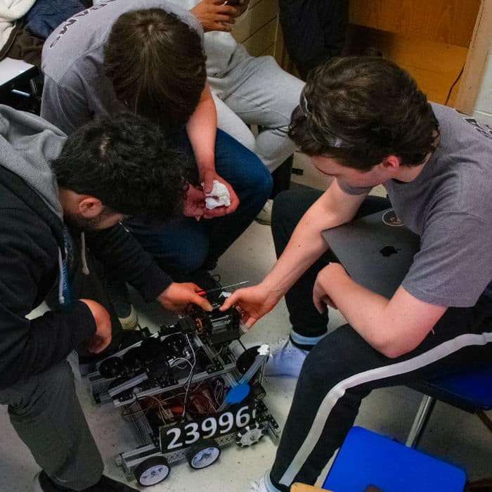 photo of students in an after school club