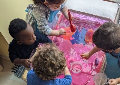 Bambino and Me children playing and learning at Bennett Day School